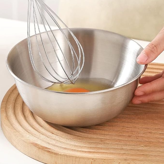 Mixing Bowls, Set of 3, Stainless Steel Bowl, Salad Bowl Set, Gourmet Bowl Set with Strainer and Grater Attachments, Serving Bowls, Snack Bowls and Bowls, Size 2.5 L, 2 L, 0.7 L, Stackable and - Image 9