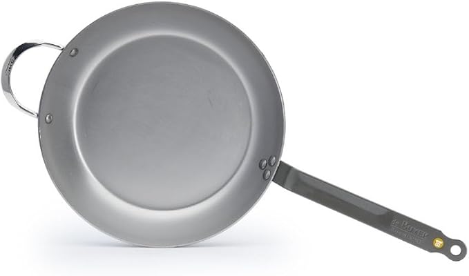 de Buyer MINERAL B Carbon Steel Fry Pan - 12.5” Diameter, 9” Cooking Surface - Ideal for Searing, Sauteing & Reheating - Naturally Non-Stick Finish - Made in France - Image 3