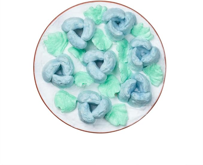 Restaurantware-Russian Piping Tip, 1 Petal Cake Decor Piping Tip - #18, Corrosion-Resistant, Stainless Steel Decorating Tip For Frosting, Dishwashable, Decorate Cupcakes, Cakes, or Cookies by Restaurantware