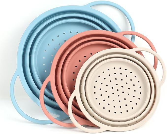 SelectShen™ Collapsible Silicone Colander Set, Stainless Steel Rim (3 Pk) | Heat-resistant, dishwasher-safe platinum silicone strainers. Sturdy stainless steel rim. BPA-free, space-saving, set of 3 by SelectShen%E2%84%A2EcoPremiumLiving