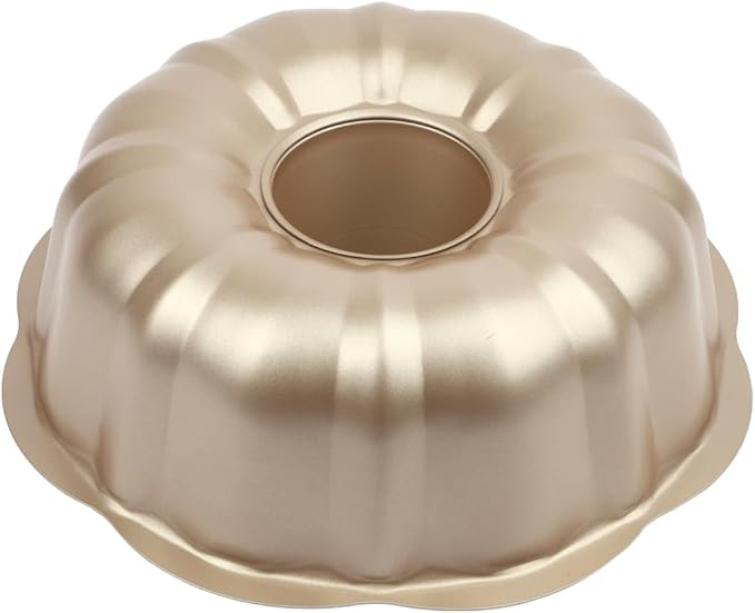 David Burke 9" Fluted Bake Pan – Carbon Steel Bundt Cake Pan – Bronze by David+Burke