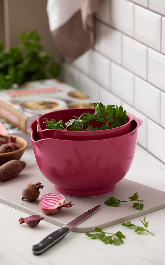 Rosti Margrethe Bowl Set, Set of 4 Bowls with 2 Bowls and 2 Lids, Recyclable Plastic, 1.5 Litre and 3 Litre, Beetroot - Image 2