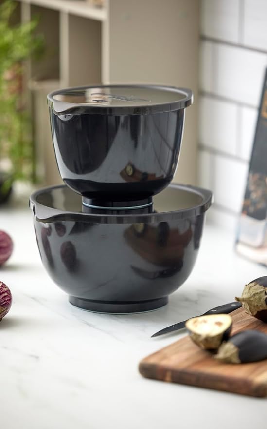 Rosti Margrethe Bowl Set, Set of 4 Mixing Bowls, 2 Mixing Bowls and 2 Lids, Recyclable Plastic, 1.5 Litre and 3 Litre, Carbon Black - Image 2