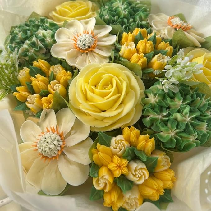 17 Pcs Stainless Steel Seamless Russian Flower Icing Tips Set - Image 6