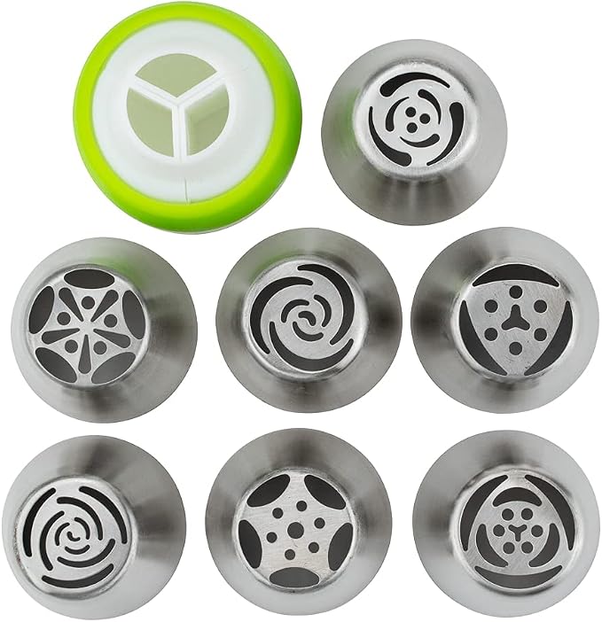 Restaurantware Pastry Tek Russian Piping Tips Set 18 Piece Durable Cake Decorating Kit - 7 Piping Tips 10 Piping Bags Stainless Steel Piping Bags And Tips Set 1 Tri-Color Coupler - Image 6