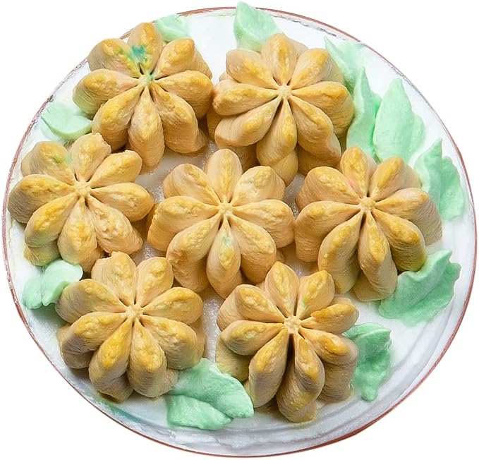 Restaurantware-Russian Piping Tip, 1 Flower Cake Decor Piping Tip - #7, Corrosion-Resistant, Stainless Steel Decorating Tip For Frosting, Dishwashable, Decorate Cupcakes, Cakes, or Cookies by Restaurantware