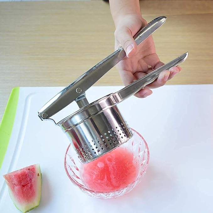 Stainless Steel Potato Masher & Ricer – Heavy-Duty Presser, Crusher & Squeezer – Ideal for Potatoes, Radishes, Vegetables – Ergonomic Handle, Easy to Clean Pack of 1 - Image 4