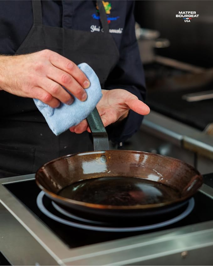 Matfer Bourgeat Black Carbon Steel Frying Pan, 9 3/8" - Image 8