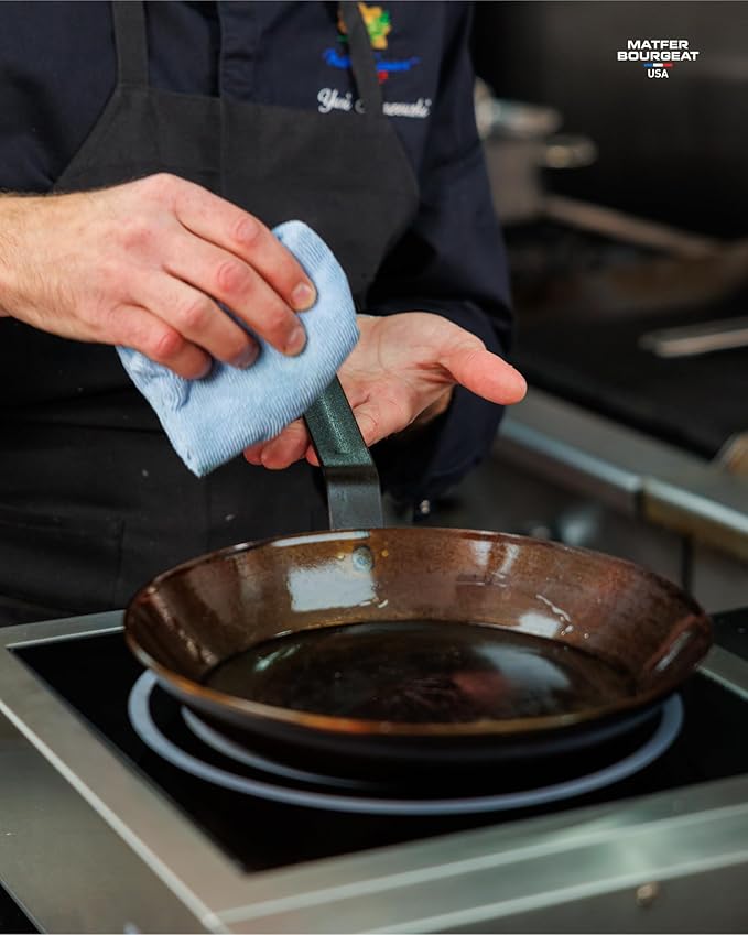 Matfer Bourgeat Black Carbon Steel Frying Pan, 15 1/2" - Image 8