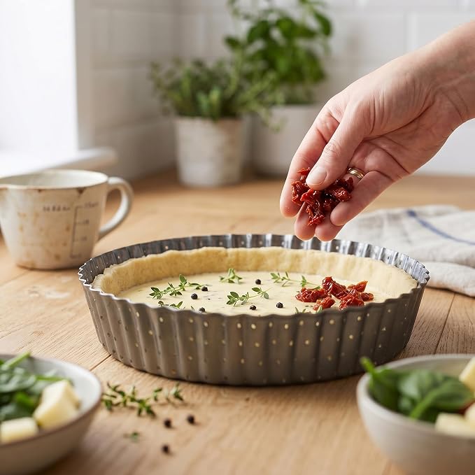 Deep Dish Quiche Lorraine Pie Pan - 7.87 inch Tart Pans with Removable Bottoms - Apple Pie Pan - 7.87 inch Tarte Tatin Pan - Deep Dish Pie Crust - Quiche Baking Dish - Image 9