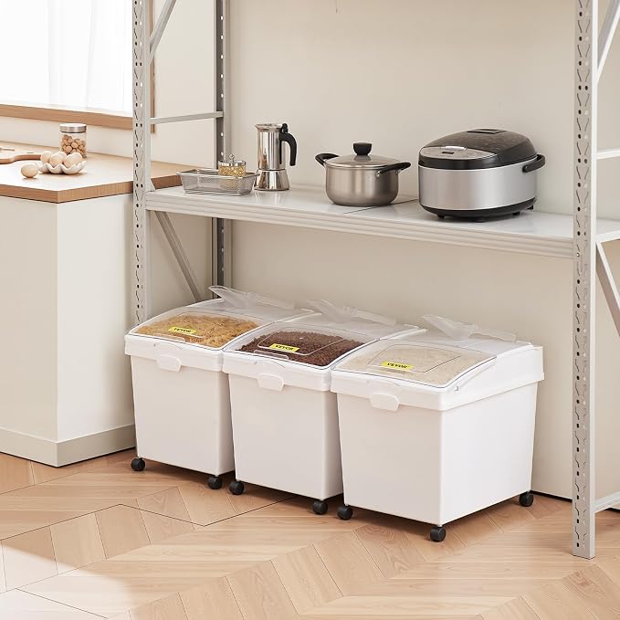 VEVOR Ingredient Bin, 10.5 Gallons Capacity Ingredient Storage Bin, PP Material Flour Bins On Wheels, White Shelf Ingredient Bin with Scoop and Sliding Lid, Commercial Storage Bins 3 Pcs/Set - Image 2