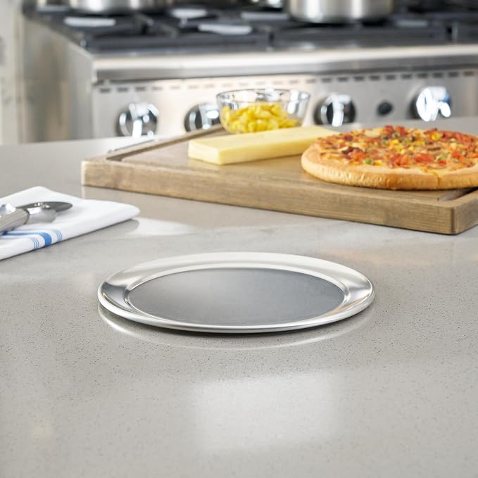 Restaurantware 9 Inch Aluminum Pizza Pan 12 Count Wide Rim Silver Pizza Pan, Heat Conductive Round Pizza Tray, Lightweight Corrosion-Resistant Serving Tray For Restaurant Or Home Use - Image 3