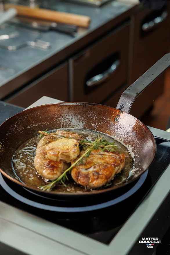 Matfer Bourgeat Black Carbon Steel Frying Pan, 10 1/8" - Image 4