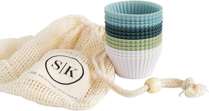 Reusable Silicone Baking Cup Silicone Muffin Liners for Cupcakes, BPA Free, Regular, 12 Pack, White Blue Green - Image 2