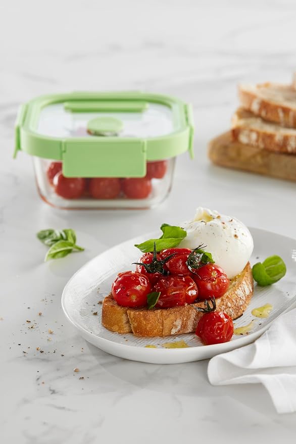 Lékué Square Glass Food Container with Airtight Lid & Steam Valve - 37oz - Borosilicate Glass & 100% Platinum Silicone Lidded Dish for Storage and Cooking - Microwave, Freezer & Dishwasher Safe - Image 3