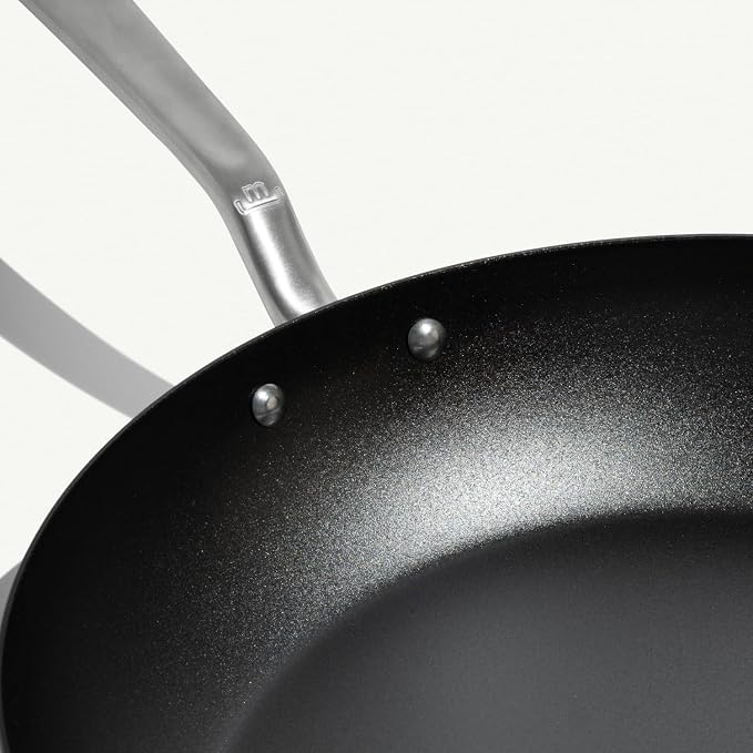 Made In Cookware - Seasoned 12" Carbon Steel Frying Pan - Professional Cookware - Crafted in Sweden - Induction Compatible - Image 2