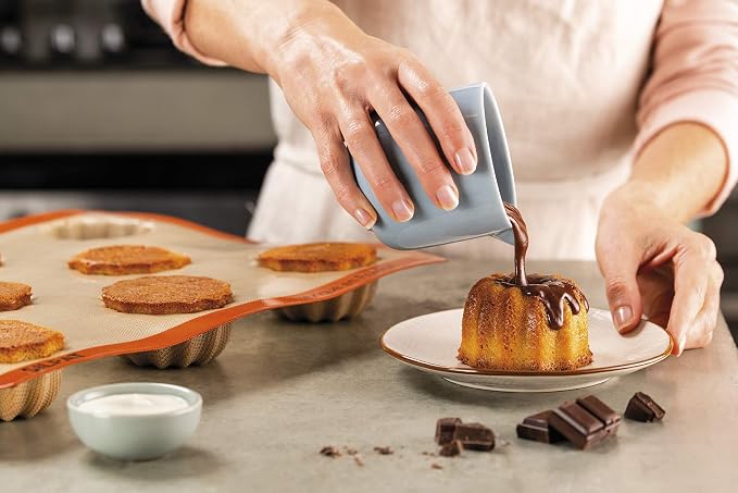 Silpat The Original Perfect Mini Fluted Cake Mold - Image 8
