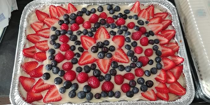 KitchenDance Disposable Silver 13" x 9" x 2" Aluminum Cake pans with Lids - 80 Ounces Rectangular Baking Pan Perfect for Cakes, Casseroles - Non Stick Pan for Baking, Storing, Preparing Food, 12 sets - Image 6