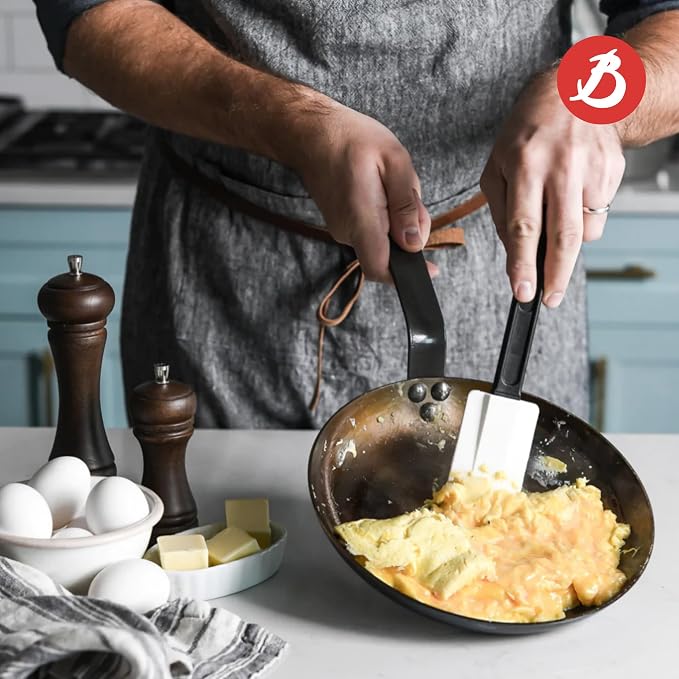 de Buyer MINERAL B Carbon Steel Omelette Pan - 11” Diameter, 8.3” Cooking Surface - Naturally Non-Stick Finish - Made in France - Image 8