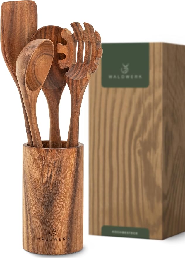 WALDWERK Wooden Spoons for Cooking – 4-Piece Kitchen Utensils Set with Teak Wood Spoons, Spatula, Pasta Server & Holder – Wooden Utensil Set – Cooking Utensils – Utensil Sets - Non Toxic by WALDWERK