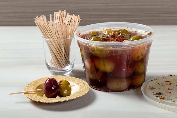 AmerCare 16 Ounce Clear Deli Container with Lid Combo, Case of 240 - Image 3