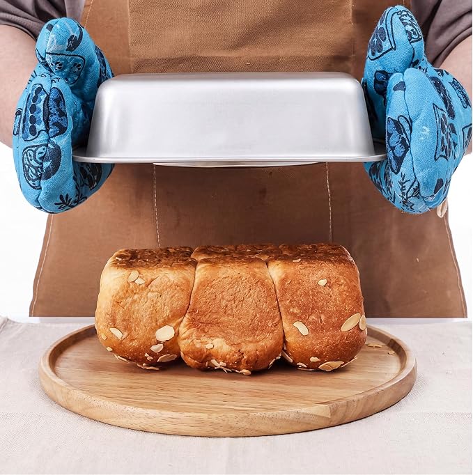Uiifan 12 Pack Mini Loaf Pans, 6.1 x 3.3 x 2.1 in, Silver | Non Stick Small Bread Pans, Rectangle Banana Bread Tins, Tiny Carbon Steel Baking Pan, for Halloween Baking, Picnics, Party - Image 5