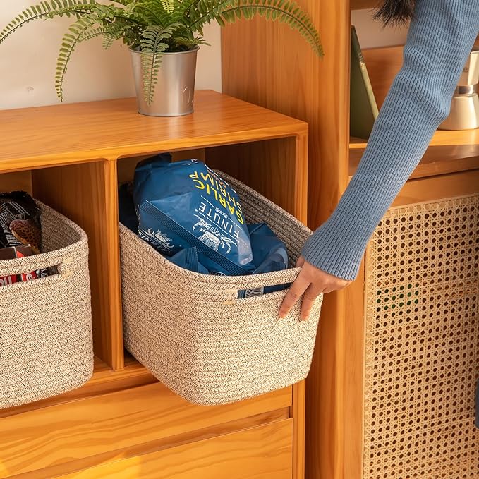 OIAHOMY 4 Pack Storage Baskets for Organizing, Cube Storage Bins for Shelves, Rectangle Storage Baskets With Handles, Woven Baskets for Storage, 16''Lx12''Wx8''H, Brown - Image 4