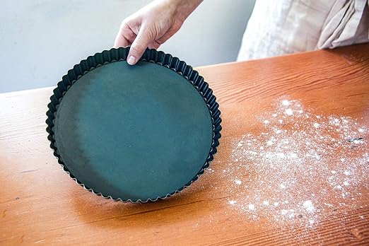 MATFER BOURGEAT 332225 Exopan Fluted Pie Pan with Removable Bottom - Image 10