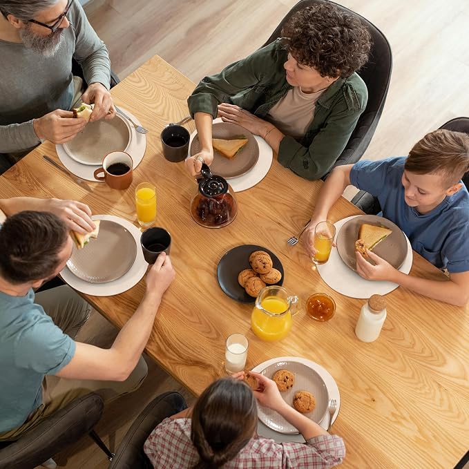 ADRIMER Placemats, Heat Resistant Round Placemats Set of 8 Washable, Waterproof Table Mats, Wipeable Faux Leather Place Mats for Kitchen, Dining Room, Beige - Image 6