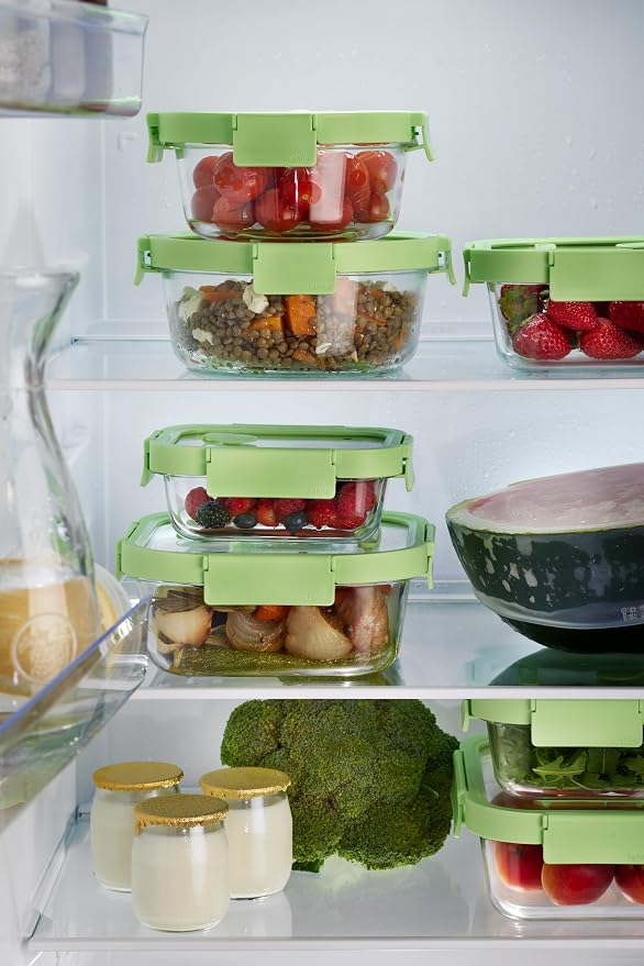 Lékué Round Glass Food Container with Airtight Lid & Steam Valve - 22oz - Borosilicate Glass & 100% Platinum Silicone Lidded Dish for Storage and Cooking - Microwave, Freezer & Dishwasher Safe - Image 3
