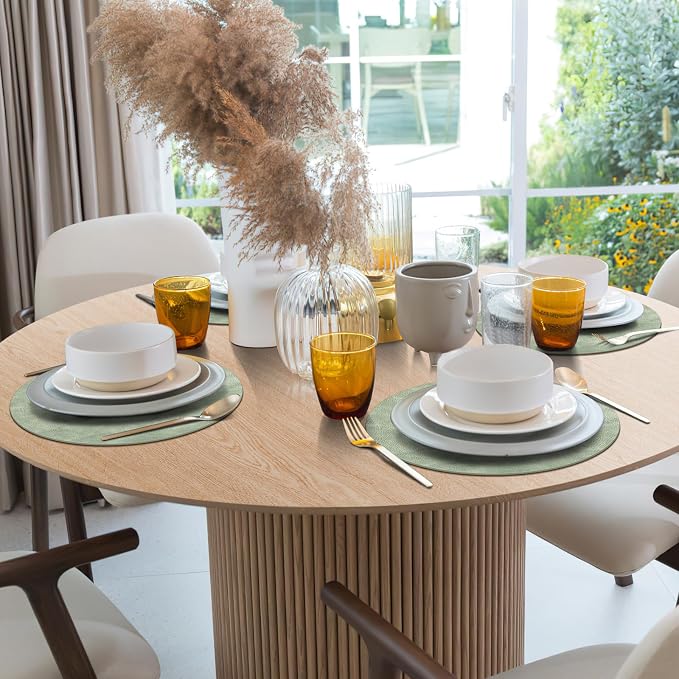ADRIMER Placemats, Heat Resistant Round Placemats Set of 6 Washable, Waterproof Table Mats, Wipeable Faux Leather Place Mats for Kitchen, Dining Room, Green - Image 2