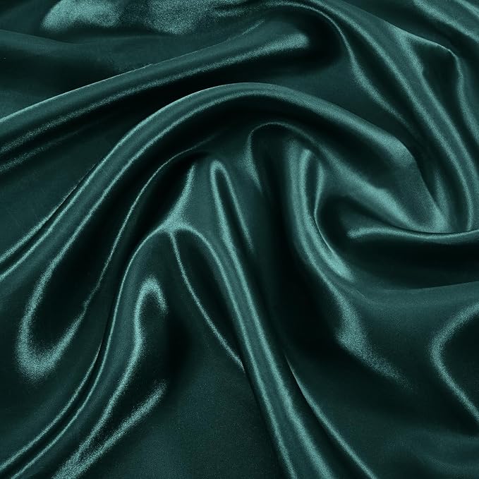 VACVELT 100 Pack Hunter Green Scalloped Satin Napkins 17x17 Inch Wedding | Scalloped Floral Edges With Silky Smooth Finish, Seamless Design, Machine Washable Wrinkle And Fade Resistant - Image 7