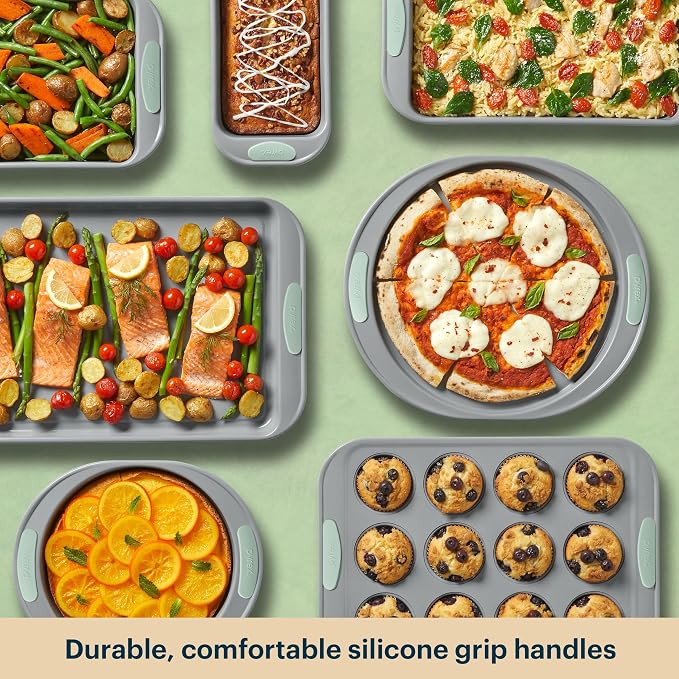 Pyrex 8-Piece Metal Bakeware Set with Heatsafe Silicone Handles, Sage | Lightweight stainless steel baking trays with heatsafe silicone handles, made without PFAS, mercury, lead, cadmium & BPA - Image 6
