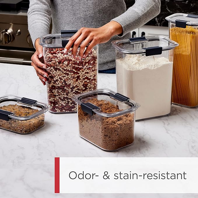Rubbermaid Brilliance BPA-Free Food Storage Containers with Lids Airtight Kitchen and Pantry Organization Set Includes 3 Containers and Scoops Clear 16 cups - Image 5