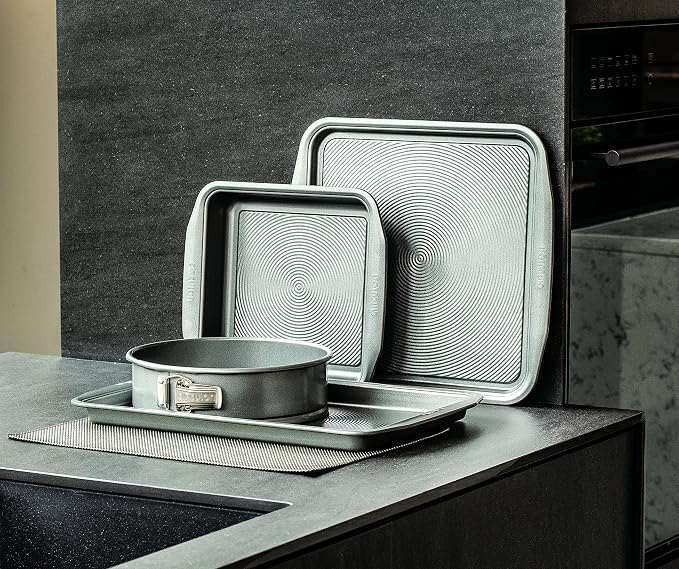 Circulon Momentum Carbon Steel Non-Stick Bakeware Set of 3-Grey - Image 6