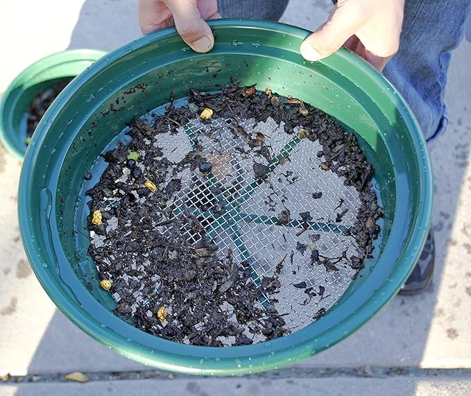 SE 13.25 Inch Wide Stackable Classifier Gold Prospecting Pan - 1/4 Inch Stainless Steel Mesh Sifting Pan, Green - Image 2
